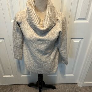 Wilfred from Aritizia size XS oversized Cozy Cowl Neck Sweater - Cream